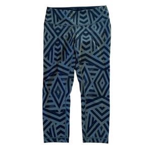 Lululemon Wunder Under Crop II Size 6